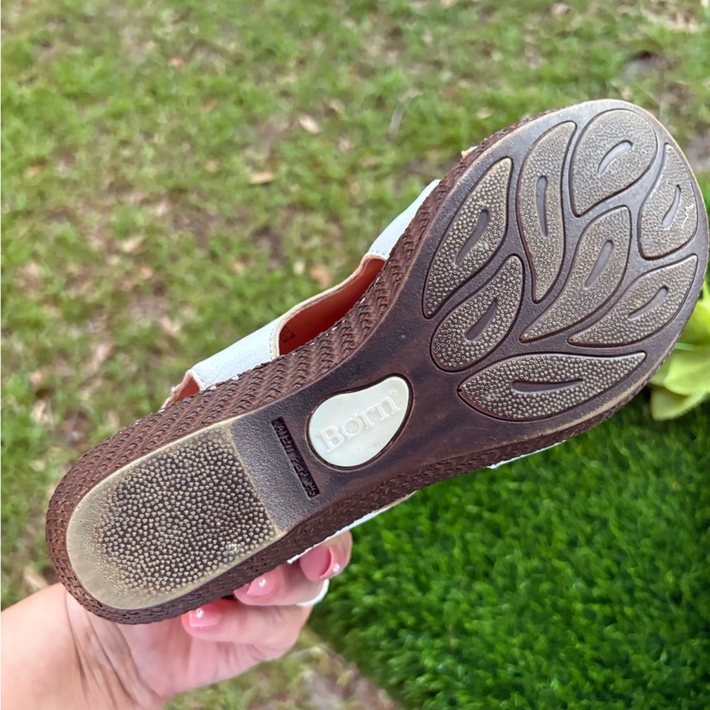 BORN LEATHER WEDGE SANDALS BUCKLE 9 - Picture 3 of 12